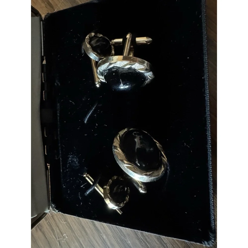 SWANK Men's Black Onyx Cufflinks Pair & 2 Tuxedo Pin‎ Set In Black Box Gold Tone